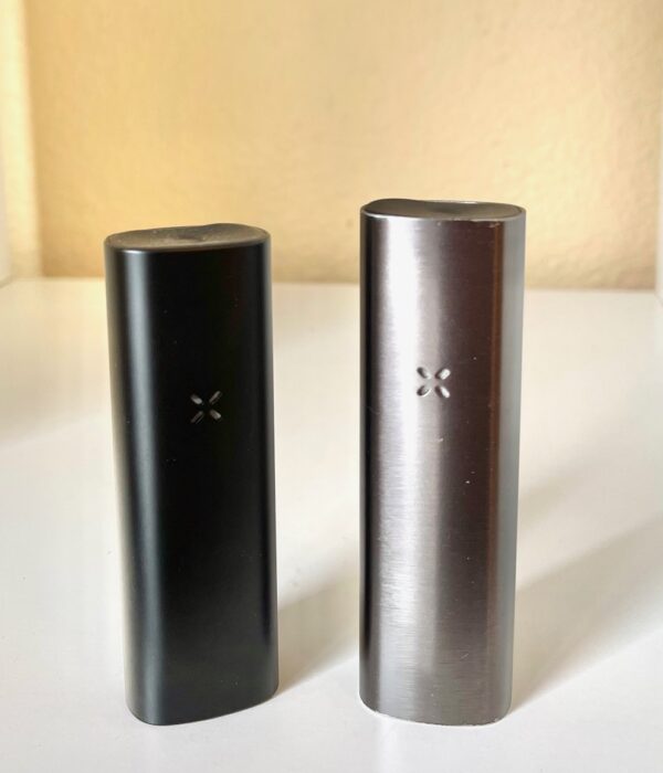 PAX 2 or 3 Charging Case and Accessories